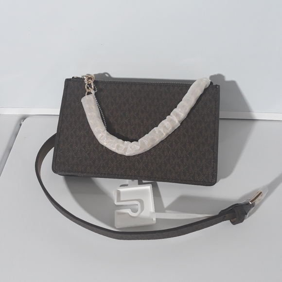 NWT MICHAEL KORS BELT WALLET CHAIN SIZE M. COLOR BROWN. - Picture 5 of 12